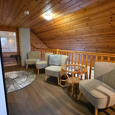 Alppihimos 14 - 6 Hloe, Keski-himos Jämsä